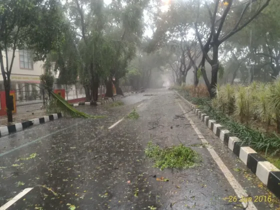 Hujan dan Angin Hantam Kota Tangerang