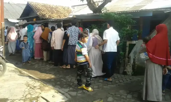 Tradisi Hari Raya Idul Fitri di Kampung Poris Plawad