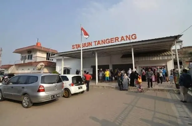 Akses Masuk Stasiun Tangerang Dialihkan ke Pasar Anyar