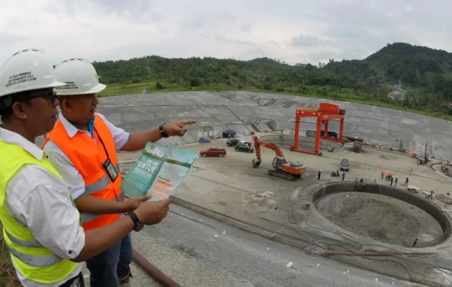 Progres Pembangunan PLTA Jatigede Capai 15 Persen