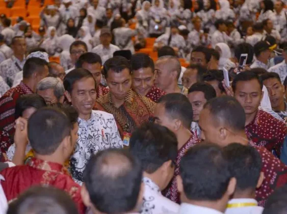 Puncak Peringatan Hari Guru Nasional dan Hari Ulang Tahun Ke-71 PGRI Tahun 2016