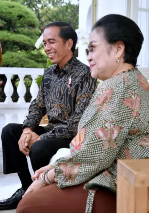 Pertemuan Presiden Jokowi dengan Megawati Soekarnoputri di Istana Negara