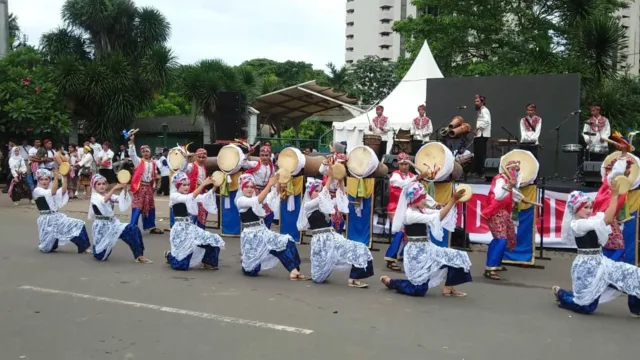 Sanggar Lebak Membara: Merawat Tradisi – Meruwat Generasi