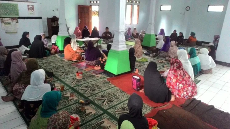 Ponpes Noor El-Madeenah Pandeglang Cetak Ulama Professional Islamic Socio-Enterpeneur