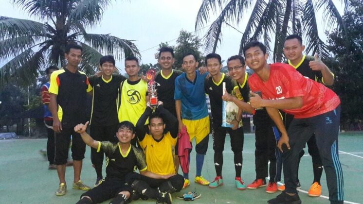 Rayakan Milad Ke-20, Ponpes Manahijussadat Gelar Lomba Futsal Antar Alumni