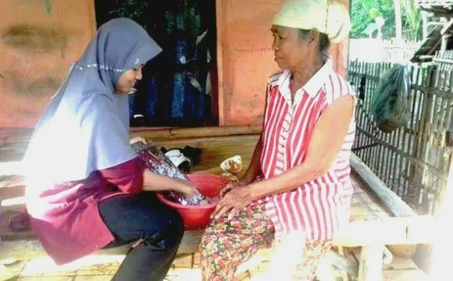 Terapkan Pendidikan Karakter, Ponpes Assa’adah Mengirim Santri Bermukim di Rumah Warga