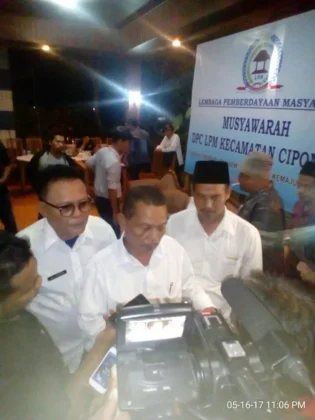 H. Idup Amsyar Terpilih Jadi Ketua LPM Kecamatan Cipondoh