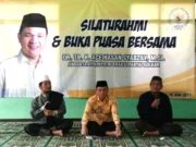 Bersilaturahmi di Pondok Pesantren Qutrothul Falah, Ace Hasan: Jangan Anti Terhadap Politik