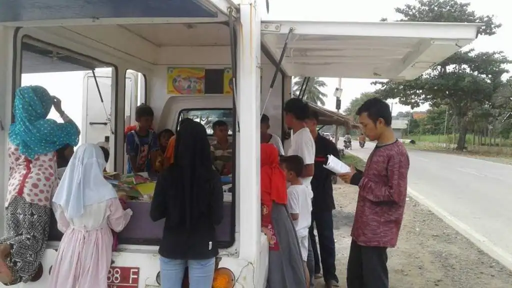 Siswa-siswi TK dan SD Meriahkan Penutupan Rangkaian Kegiatan Perpustakaan Terbuka Desa Pasauran Cinangka