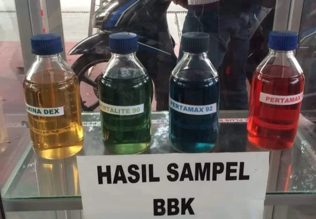 Netizen Ungkap Keanehan Warna Pertamax dan Pertalite dari SPBU Cisauk