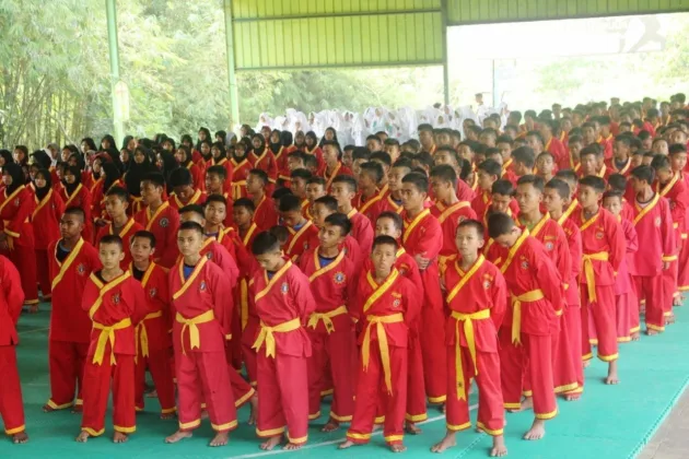 Selain Ilmu dan Akhlak, Santri Dibekali Ilmu Beladiri untuk Bela Agama