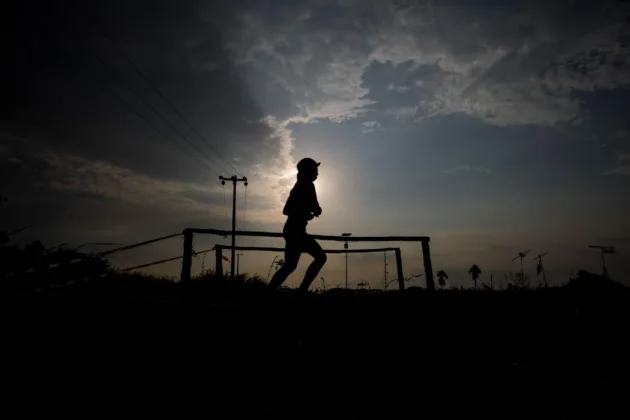 Hari Ke-2 Festival Pesona Tanjung Lesung, Kadis Pariwisata Banten Lepas Peserta Sunset Trail Run