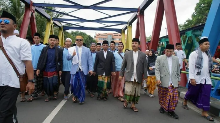 Wali Kota Tangerang Ajak Gerak Jalan Sarungan Bersama Masyarakat