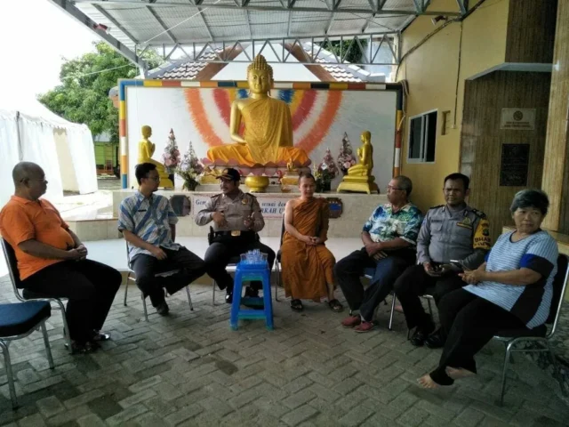 Kepala Polsek Karawaci Lakukan Lawatan Kerja ke Vihara Dhammaphalla