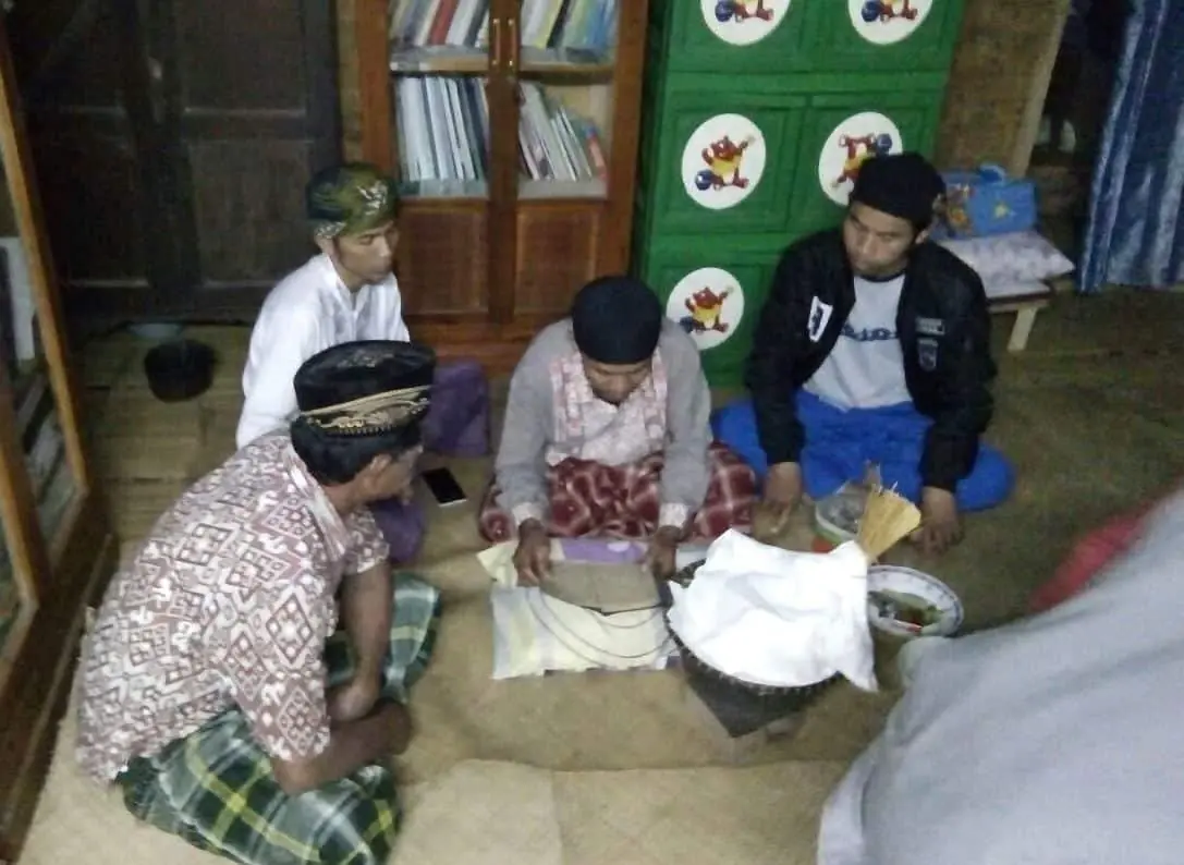 Ngareremoken: Ritual Adat Sebelum Menanam Padi di Kaolotan Cibadak