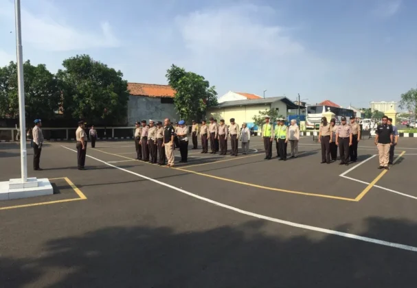 Tingkatkan Pelayanan Masyarakat, Setiap Hari Rabu Polsek Karawaci Gelar Apel Per Unit