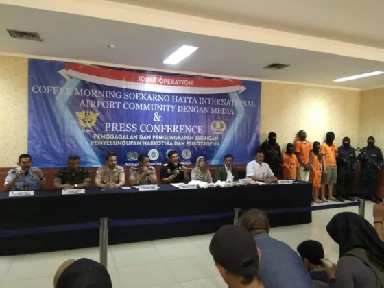 Bea Cukai dan Polres Bandara Soekarno-Hatta Ringkus Penyelundup Narkotika