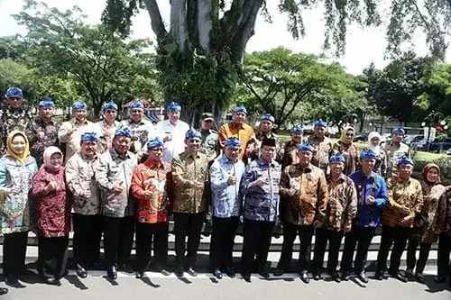 Pemprov Banten MoU Aplikasi Smart City dengan Pemkot Bandung