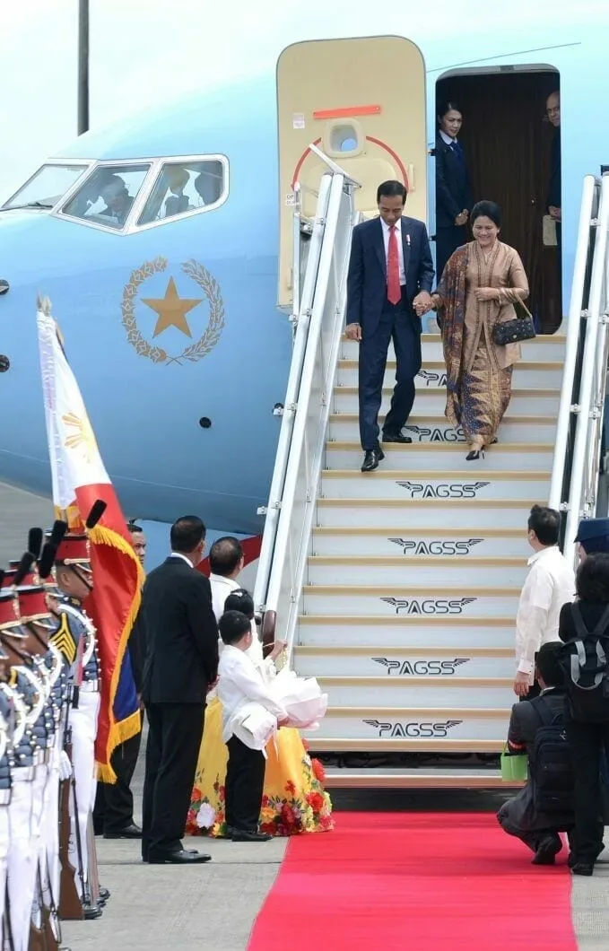 Tiba di Filipina, Presiden Jokowi Hadiri KTT ASEAN di Manila