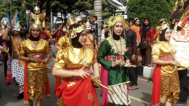 Warna Warni Budaya Indonesia Ramaikan Festival Budaya Kota Tangerang