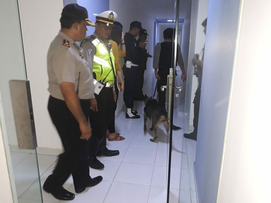 Bawa Anjing Pelacak, Polsek Neglasari Sisir Apartemen Razia Narkoba