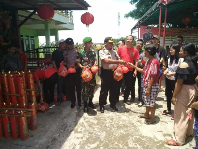 Polsek Neglasari Gelar Pengamanan Baksos Yayasan Anak Terang