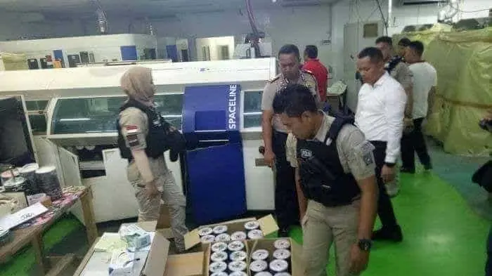 Ribuan Keping DVD Bajakan Diamankan Polrestro Tangerang