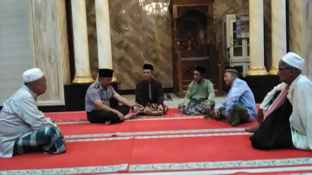 Kapolsek Ciledug Shalat Shubuh Berjamaah Sampaikan Pesan Ini