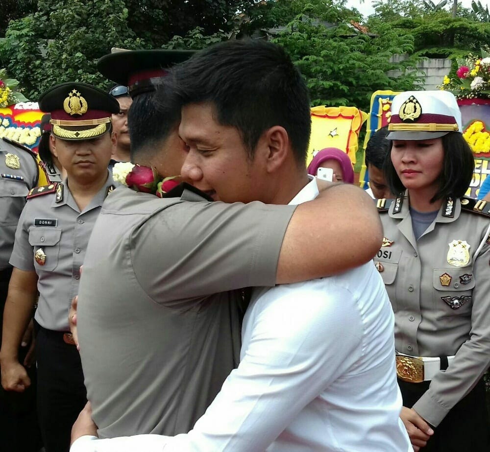 Pisah Sambut Kapolres Tangerang Selatan Berlangsung Haru