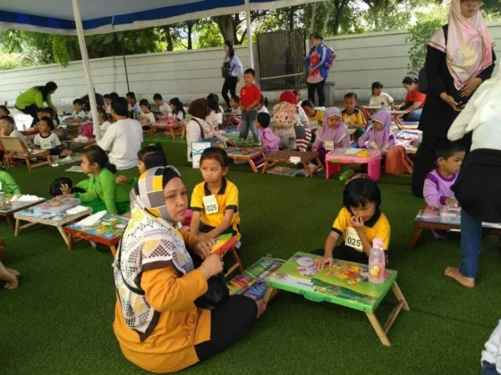 Antusias Ribuan Peserta Lomba Porseni Tingkat Paud dan TK Se-Kecamatan Karang Tengah Begitu Meriah