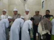 Kompol Ubaidillah Kunjungi Ulama dan Santri Sebelum Pindah Tugas dari Kapolsek Neglasari ke Polsek Benda