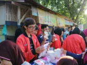 ILUSIF-USNI dan LPM Kecamatan Pinang Gelar Bazar Amal