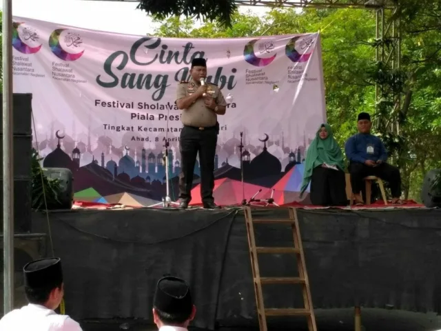 Kapolsek Neglasari Hadiri Festival Sholawat Nusantara Tingkat Kecamatan