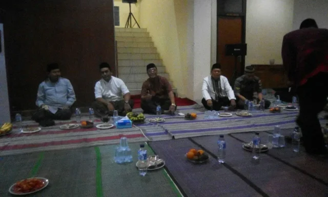 Kecamatan Kelapa Dua Gelar Pengajian dan Sholawat