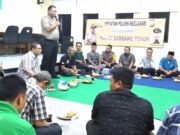 Melalui Program Sambang Tokoh, Kapolsek Neglasari Ajak Warga Karanganyar Ciptakan Pilkada Kondusif