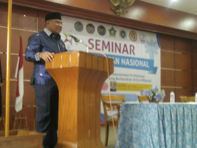 Hadir di Acara Seminar Keperawatan, Ali Taher Sampaikan Tiga Prioritas Utama