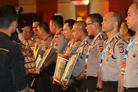 Sukses Jalankan Satgas Nusantara, Kapolresta Kota Tangerang Mendapat Penghargaan Kapolri