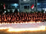 Mahasiswa Buddhis STABN Sriwijaya Menggelar Doa Bersama untuk Para Korban Bom Surabaya