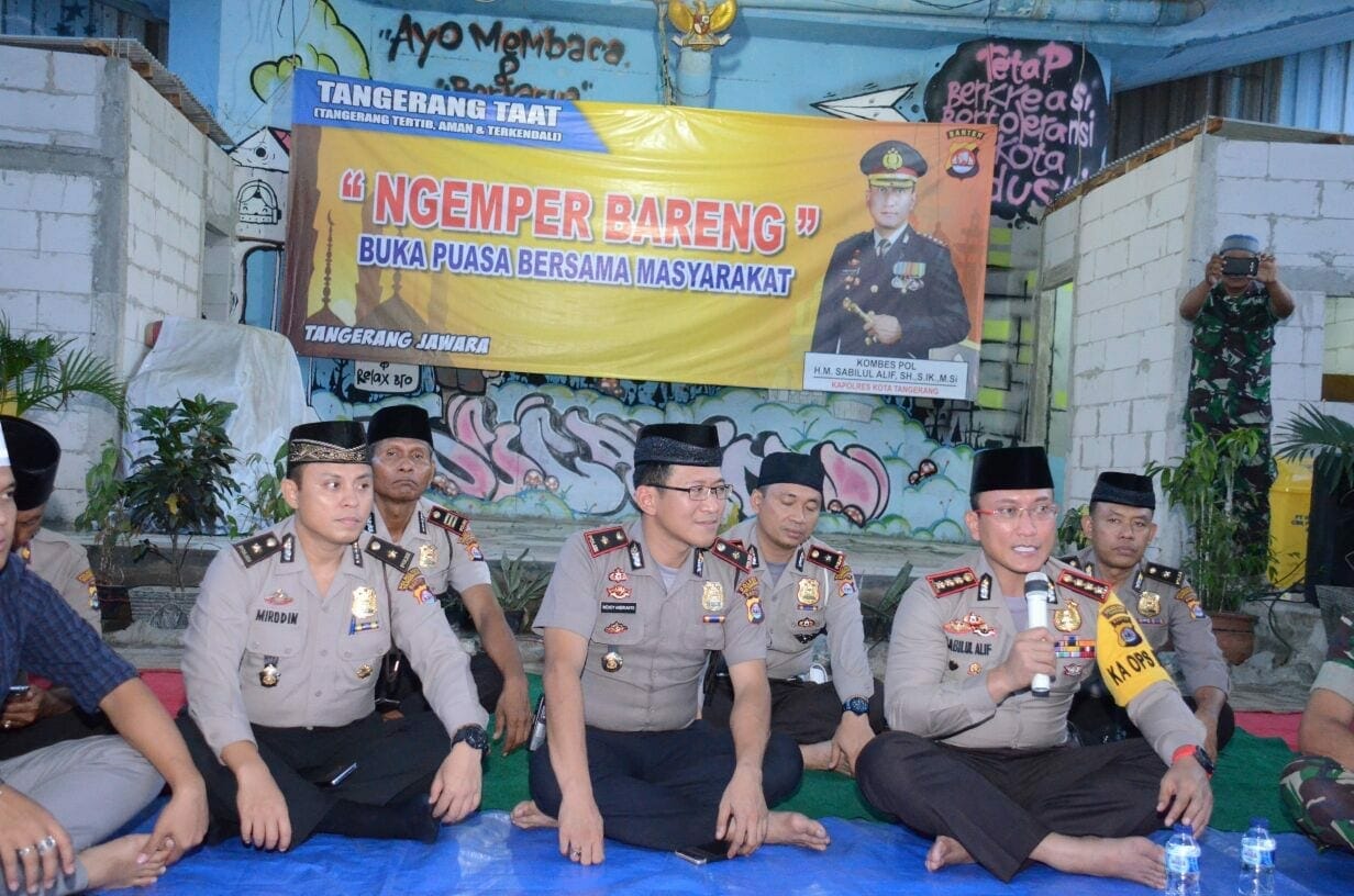 Hari Pertama Ramadhan, Kapolresta Tangerang Buka Puasa Bersama Pegiat Literasi