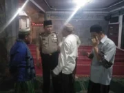 Sholat Tarawih Bersama Warga, Kapolsek Batu Ceper Tekankan Pentingnya Jaga Kamtibmas