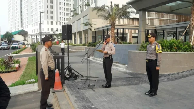 Polsek Kelapa Dua Bersama TNI dan Elemen Masyarakat Amankan Malam Takbir dan Hari Raya Idul Fitri 1439 H