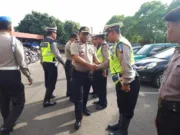 Kapolsek Neglasari Apresiasi Anggota di Hari Pertama