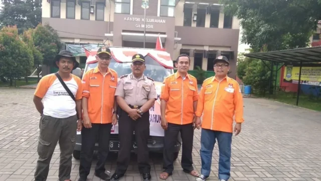 PPS dan PPK Kecamatan Periuk Turut Meriahkan Konvoy Sosialisasi Pilkada Kota Tangerang