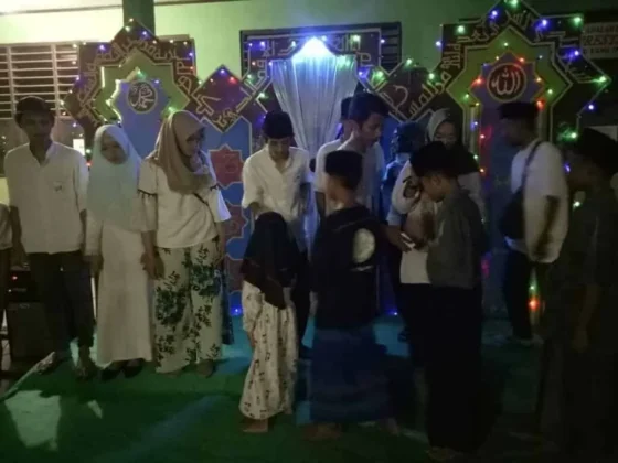 Alumni MTs Nurul Huda Malangnengah Gelar Buka Puasa Bersama dan Santunan Anak Yatim Piatu