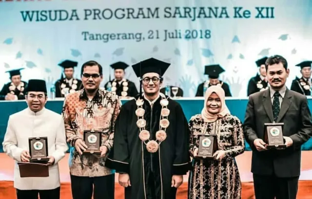 Sekolah Tinggi Ilmu Sosial dan Ilmu Politik (STISIP) Yuppentek menyelengarakan Sidang Senat Wisuda Program Sarjana ke - XII