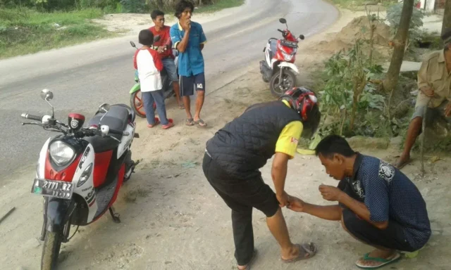 Kecelakaan Sering Terjadi di Jalan Raya Leuwidamar KM 08 Disebabkan Truk Mengangkut Pasir Basah