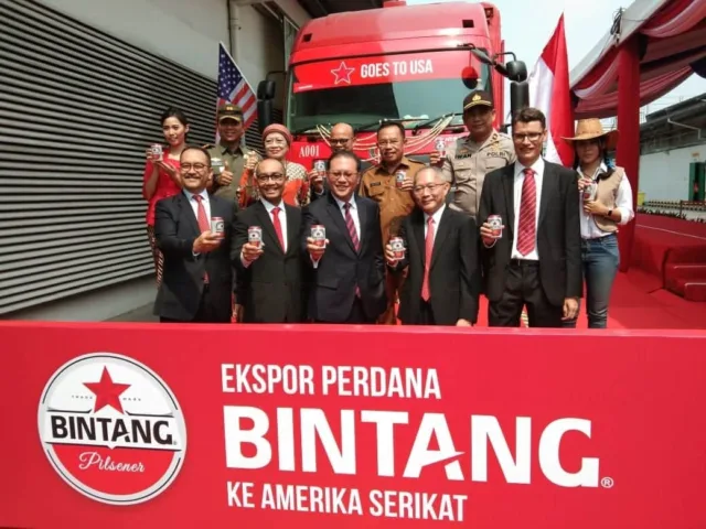 Kapolsek Batu Ceper Hadiri Kegiatan Ceremonial Pemberangkatan Ekspor Perdana Bir Bintang ke Negara Amerika Serikat