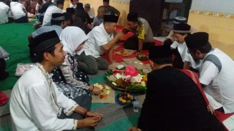 Jalin Silaturahmi dan Rasa Syukur, Kepala Desa Cirarab Gelar Lomba Nasi Tumpeng