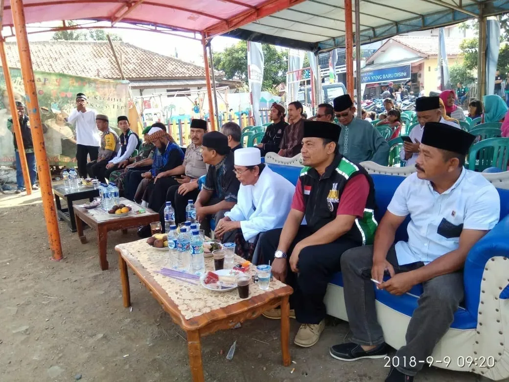 Giat Polisional Kapolsek Karawaci Hadiri 1 Tahun Anniversary Komunitas Driver Doelloer