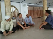 POLSANTREN Wakapolsek Batuceper Sambangi Tokoh Agama Diwilayahnya